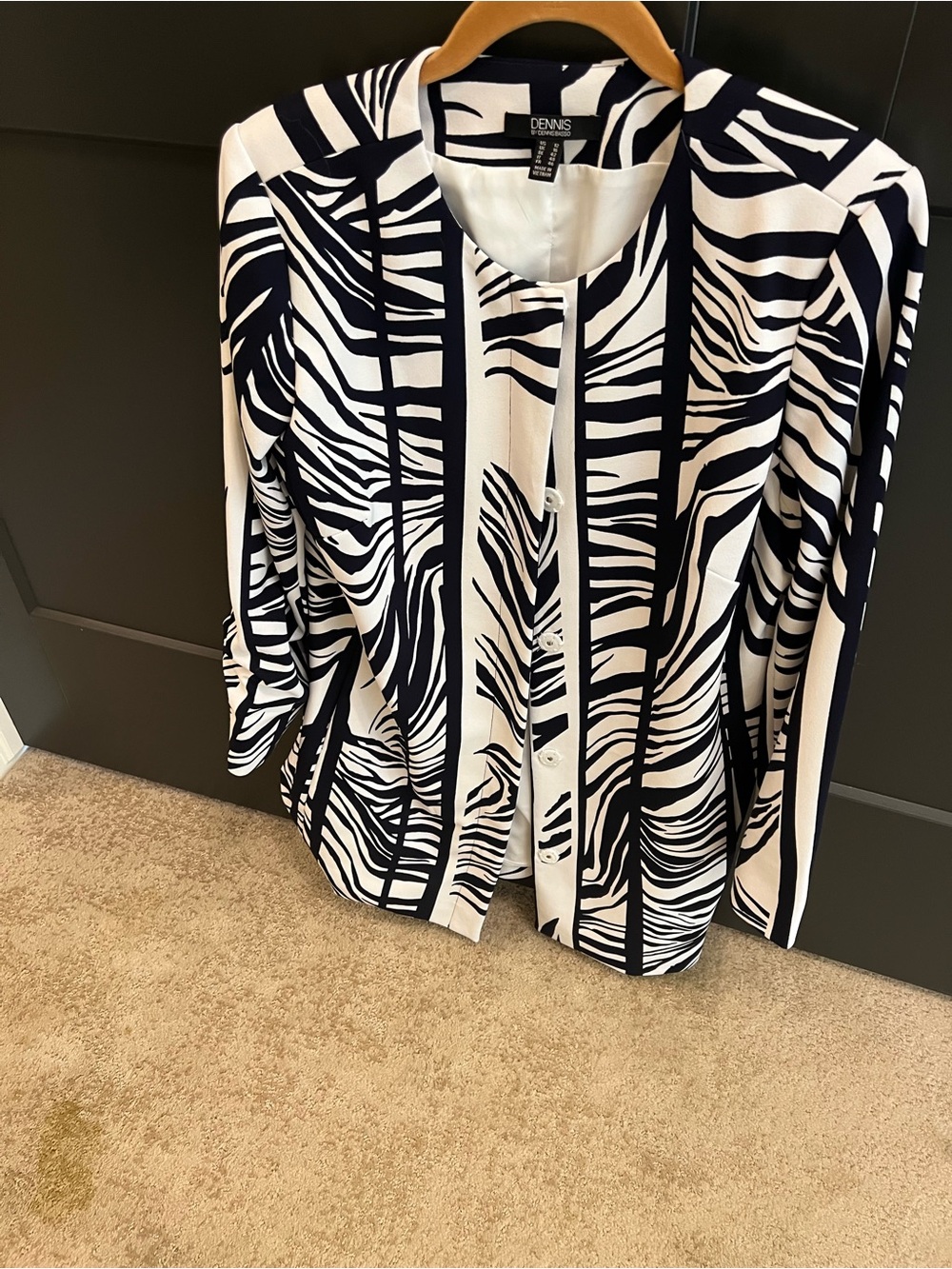 Womens Black and White Printed Jacket Top
